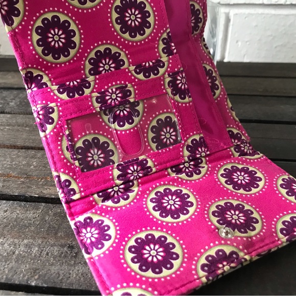 Vera Bradley Very Berry Paisley Euro Wallet Pink Floral Small - Picture 5 of 9